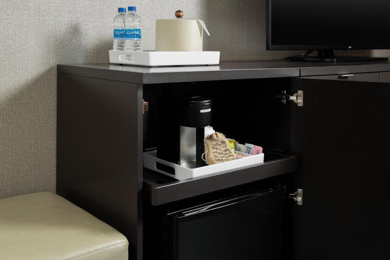 Four Points By Sheraton Milwaukee North Shore Brown Deer Εξωτερικό φωτογραφία